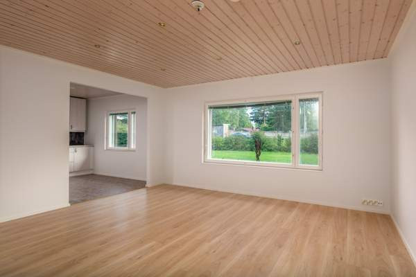 5h + k + rt + wc + khh + kph + sauna + var  Vantaa - valokuva 2