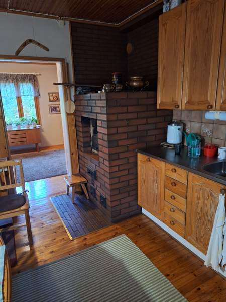 3mh + 2k + 2oh + 3wc + psh+ s + lisäksi kellari- j  Jyvaeskylae - photo 6