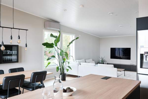 3-4h, rt, kph, s, erill. wc, kh/wc, khh + tekn. ti  Espoo - valokuva 4