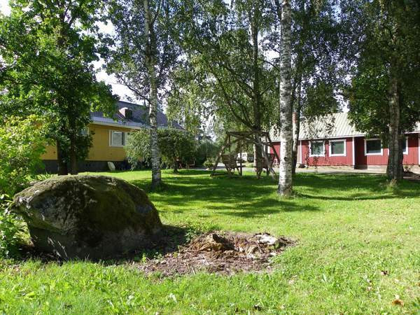 Alak: 2mh+tkh+oh+tupak+rk+wc+kh+kph+s  Yläk: 2mh+w  Rauma – foto 7