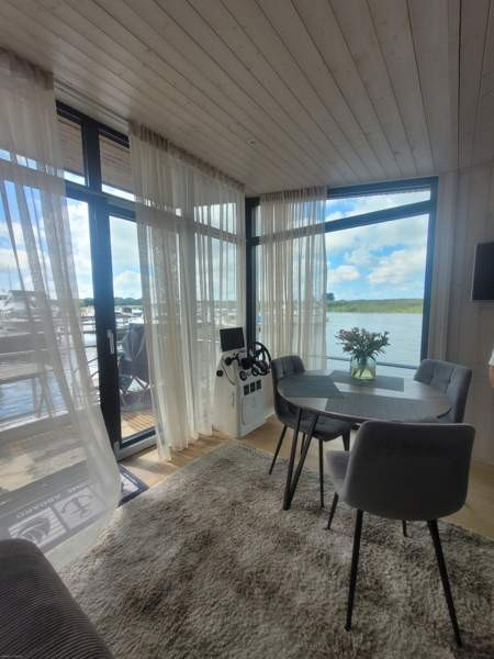 2h  Helsinki - photo 3