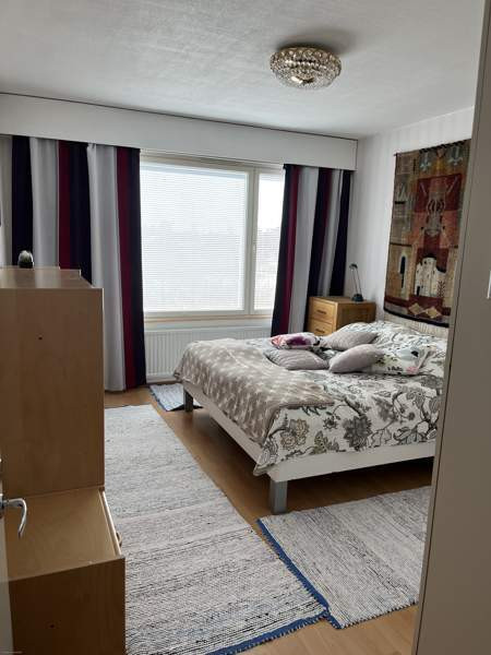 3h + parveke + keittiö + lasitettu parveke, hissit  Loimaa – foto 5