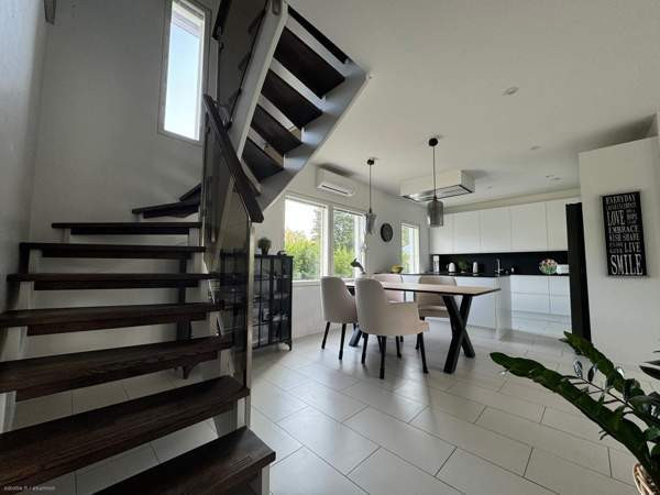 4 huonetta + olohuone + k + ruokatila, eteinen, 2  Helsinki - изображение 4