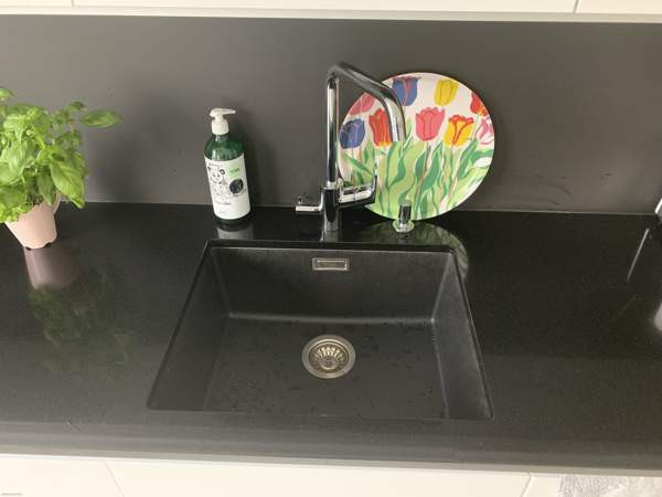 4 huonetta + olohuone + k + ruokatila, eteinen, 2  Helsinki - изображение 8