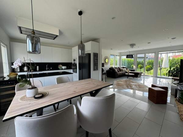 4 huonetta + olohuone + k + ruokatila, eteinen, 2  Helsinki - изображение 6