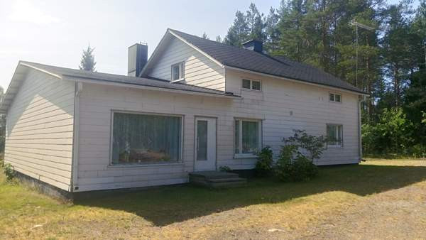 4h+k+s+wc vintillä 2h ja puu uunit sekä talon alla  Utajärvi - valokuva 1