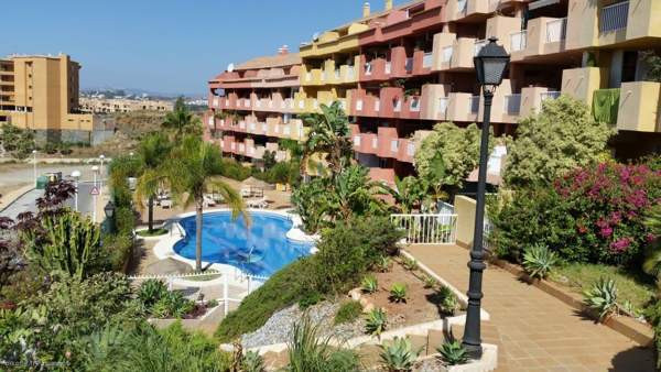 3h + p  Fuengirola - photo 1