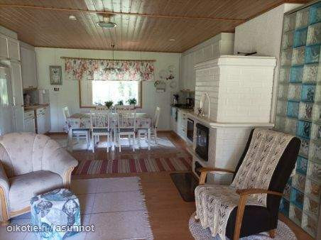 3Г—mh,tupakeittiö,KHH,S,2Г—WC,AT+varasto  Virolahti – foto 3