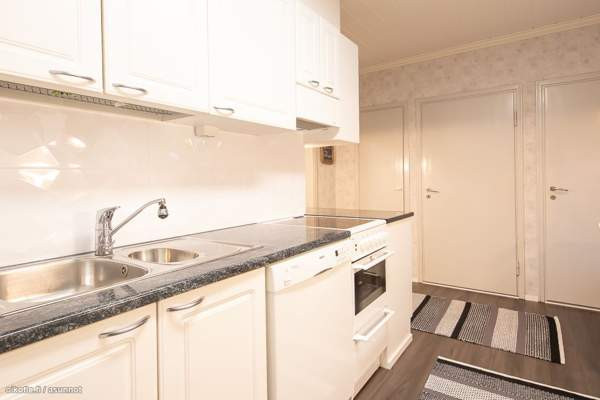 4h + k + s + ph + pukuh. + wc ja yläkerrassa 2 huo  Kokemäki - изображение 5