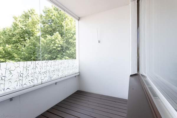 2h + avok. + p  Helsinki - valokuva 3