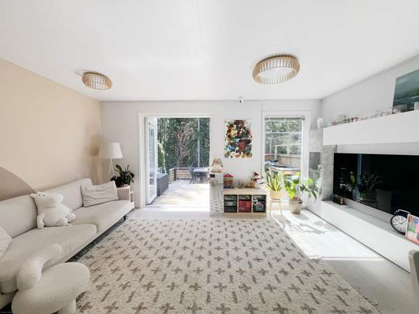 3-4h, avok, kph, s, erillinen wc, 2 x parveke, ter  Espoo - photo 1