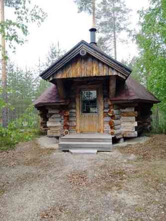 2h + tupakeittiö + kph + wc + s + juhlasali  Lieksa