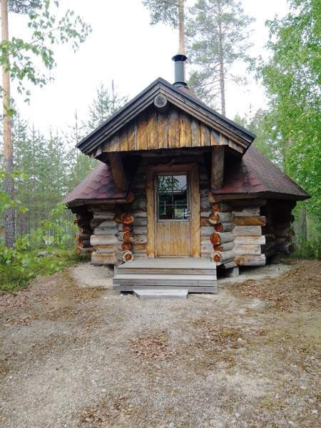 2h + tupakeittiö + kph + wc + s + juhlasali  Lieksa – foto 2