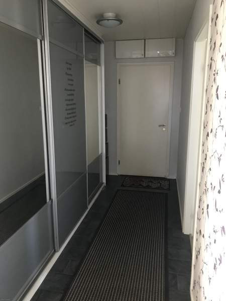 3h+k+ kph+ lasitettu parveke  Hamina - valokuva 2