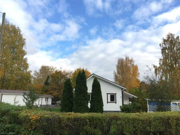 2mh + oh + rt + k + kh + s  Varkaus - valokuva 1