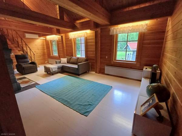 3h + k + s + p + 2 x wc  Outokumpu – foto 6