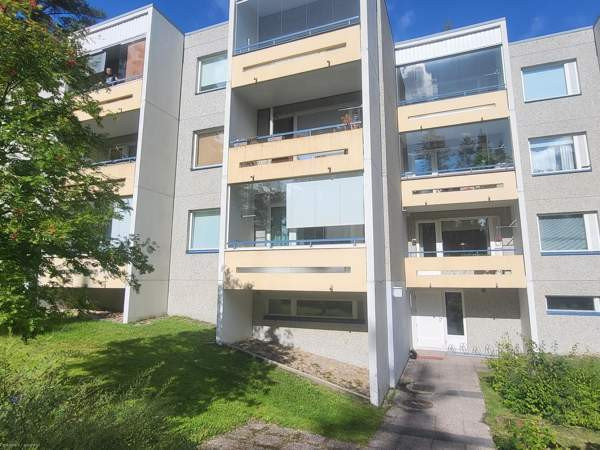 2h + k + p (lasitettu)  Mikkeli - valokuva 1