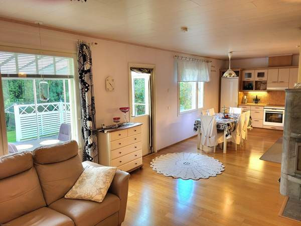 3 makuuhuonetta+olohuone + keittiö+kylpyhuone+wc+s  Oulainen - valokuva 5