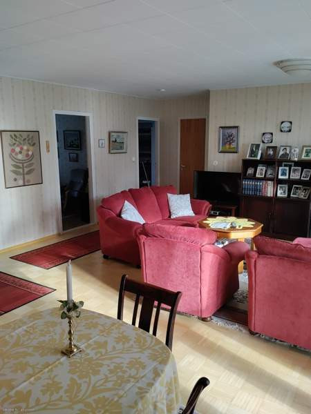 3mh+oh+k+ s. Autokatos, ulkovarasto pihalla.  Mikkeli - photo 3