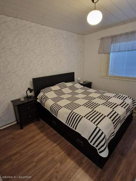 2h + k + s + autokatos  Loimaa - valokuva 7