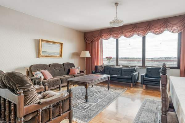 5h + k + s + kph + erillinen wc + lasitettu parvek  Mikkeli – foto 2