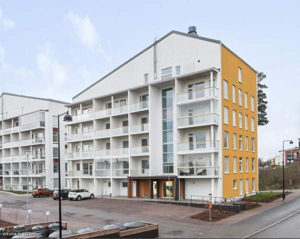 1h + k + p  Söderkulla - valokuva 1