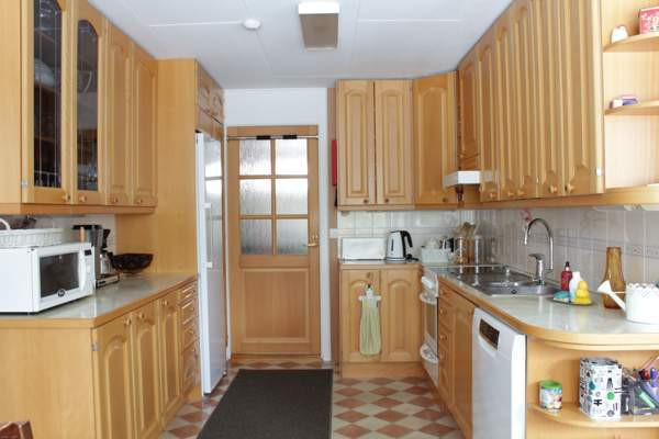 4h + k+kph+s+wc+et+khh+var+ak  Kajaani - valokuva 4