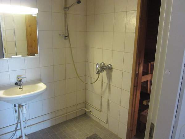 1h + kk + s  Burshtyn - valokuva 3