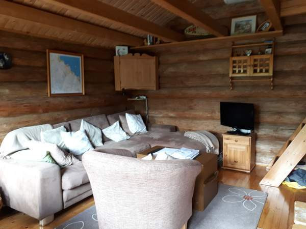 1h + kk + s + parvi + kesähuoneet  Haemeenlinna - photo 1