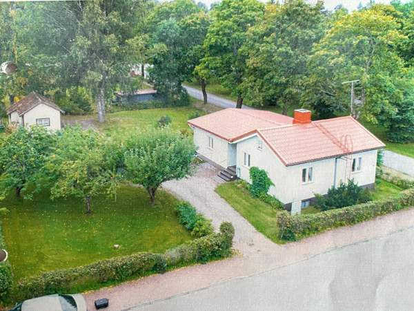 4h, keittiö, saunaosasto takkahuoneineen, kodinhoi  Raasepori - photo 4