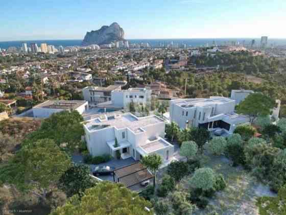 5h + p  Gibraltar