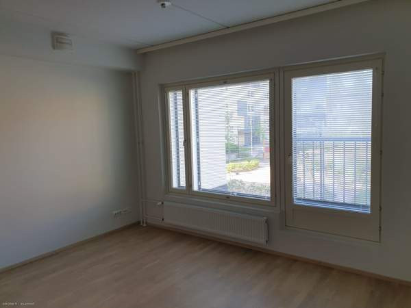 1H+avok+ranskalainen parveke  Vantaa - valokuva 3