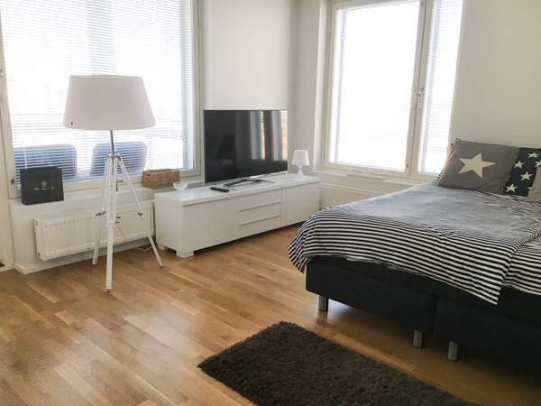 1h + avok + vh + kph + s + las.parveke  Zaporiz'ka Oblast' - valokuva 1