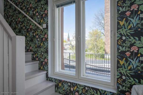 2h + avokeittiö + oma terassi + ranskal. parveke  Turtkul - valokuva 6