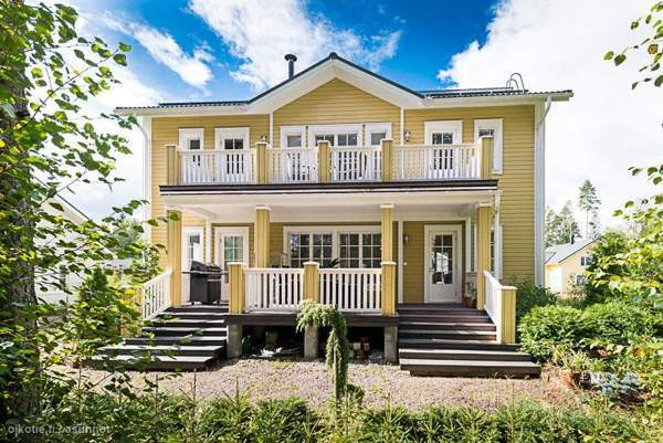 6 h, keittiö, kh+sauna, 2 x wc ja khh  Мянтсяля - изображение 1