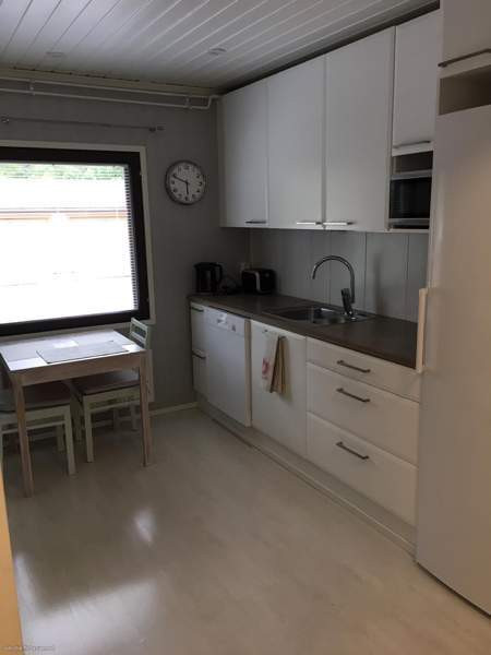 3h+k+wc+kph,kellarikomero ja ullakko  Хювинкяя - изображение 1