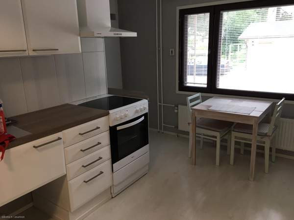 3h+k+wc+kph,kellarikomero ja ullakko  Хювинкяя - изображение 6