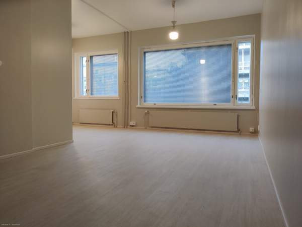 1h+k  Helsinki - valokuva 3