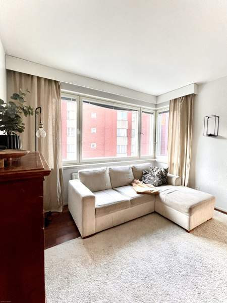 3h ja keittiö  Glebychevo – foto 1