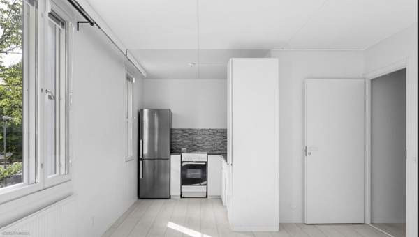 2h + avok + eteinen + kylpyhuone  Helsinki - valokuva 1