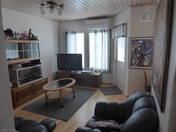 2h + k+s+autokatos  Zaporiz'ka Oblast' - valokuva 3