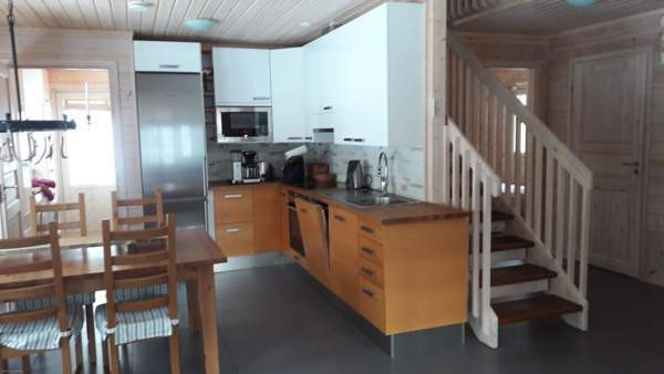 3-4h+avokeittiö, wc, saunaos. + parvi ja kolme ter  Kittilä - photo 2