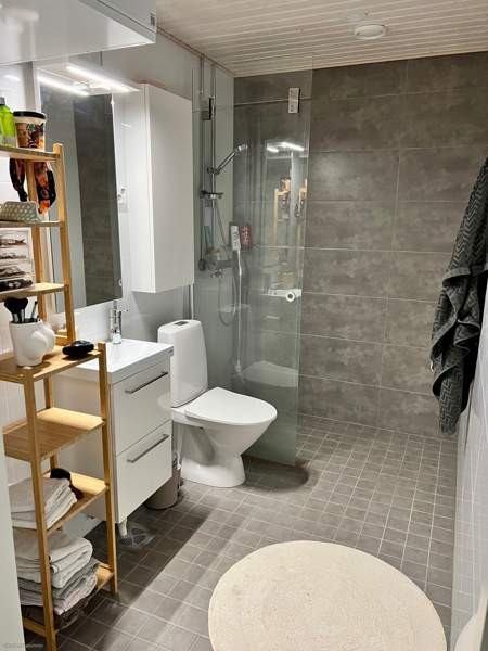 1h  Espoo - valokuva 4