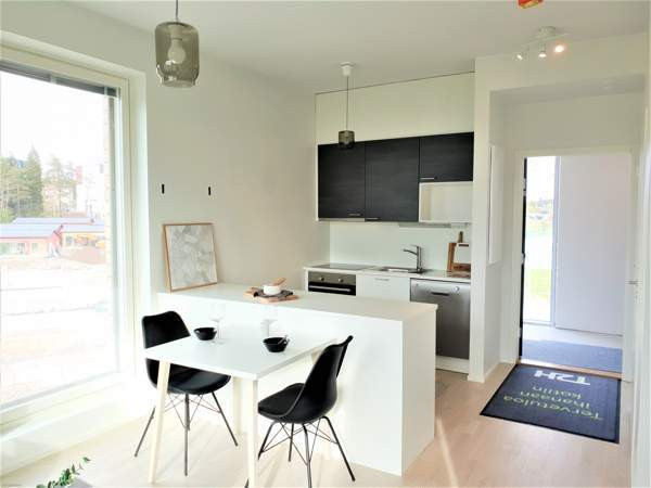 2h + avokeittiö + kph + iso lasitettu parveke  Nurmijärvi - valokuva 3