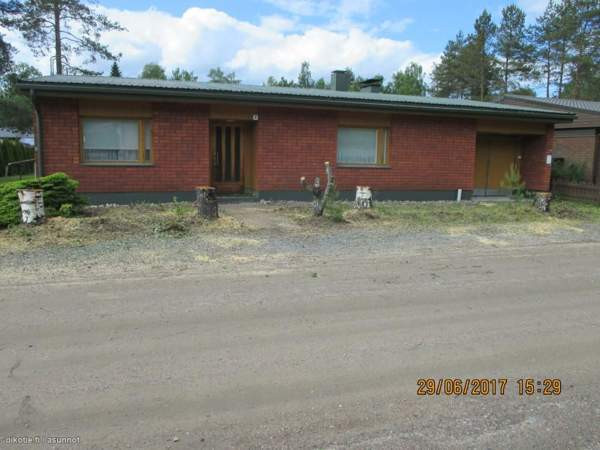 4h + k + s + 2 vaateh.+ ulkovarasto + autotalli  Pieksämäki - photo 1