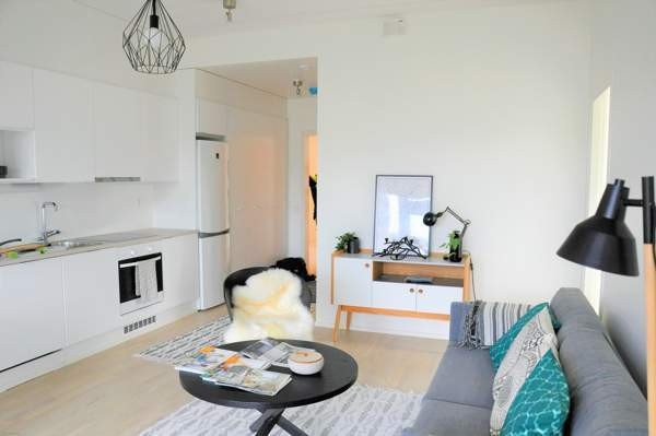 3h + avok + iso lasitettu parveke  Vantaa - valokuva 7