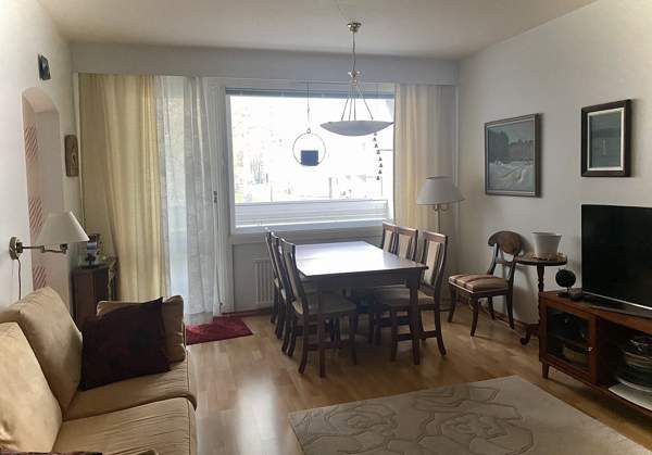 4h + k + wc + ph + parveke  Vantaa - valokuva 1