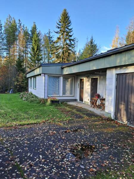 3h + k + s + varasto ja autotalli  Йоэнсуу - изображение 1