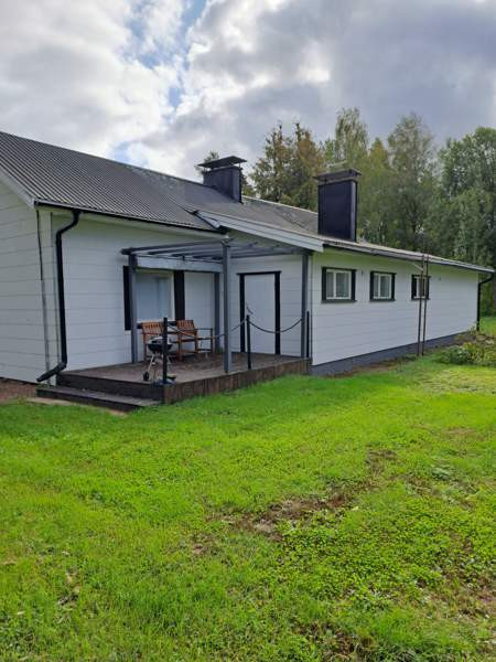 3h + k+s+kph+pukuh+wc+vh+2et+kuisti+avovintti+Kell  Säkylä - valokuva 2