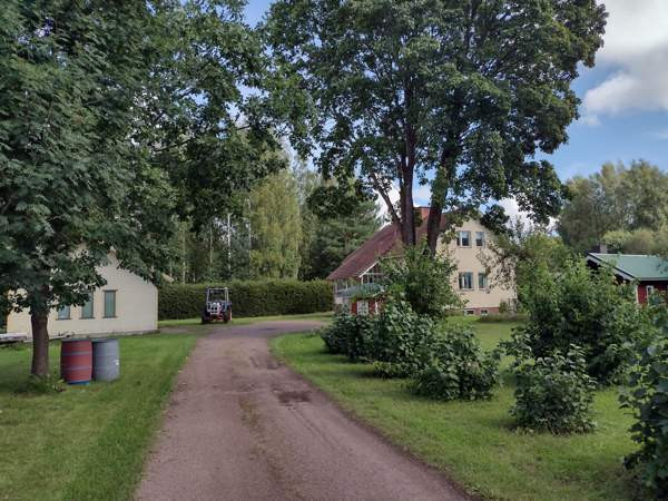 4h + s + wc + autotalli  Harjavalta - valokuva 2